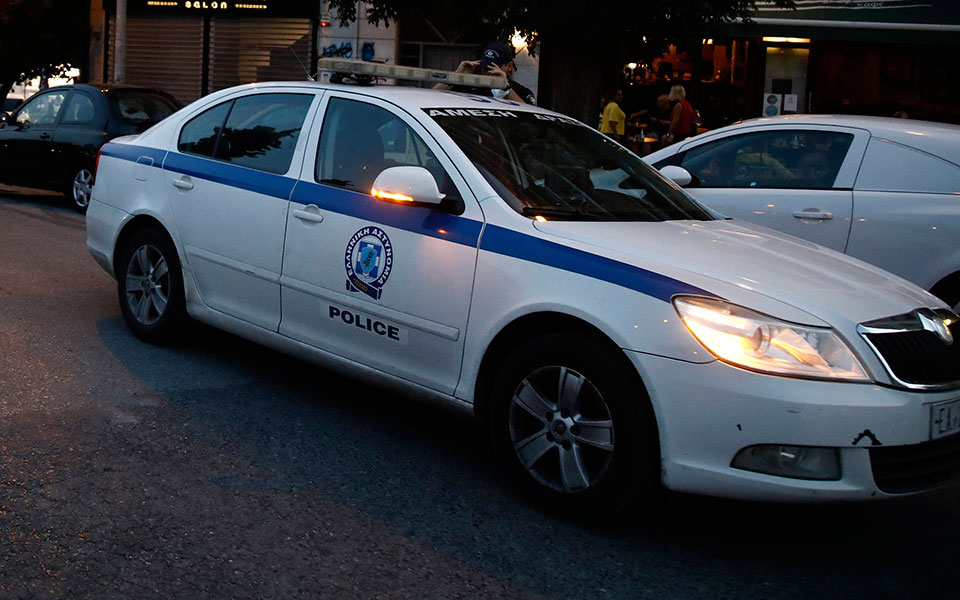 έλεγχοι-ελ-ασ-σε-συνδέσμους-οπαδών-στη-561707041