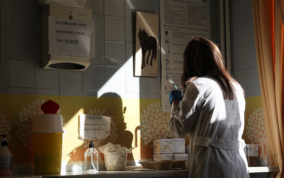 πιστοποιητικό-εμβολιασμού-τέλος-χρό-561706072