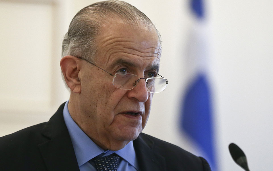 στήριξη-στην-προσπάθεια-επίλυσης-κυπ-561700660