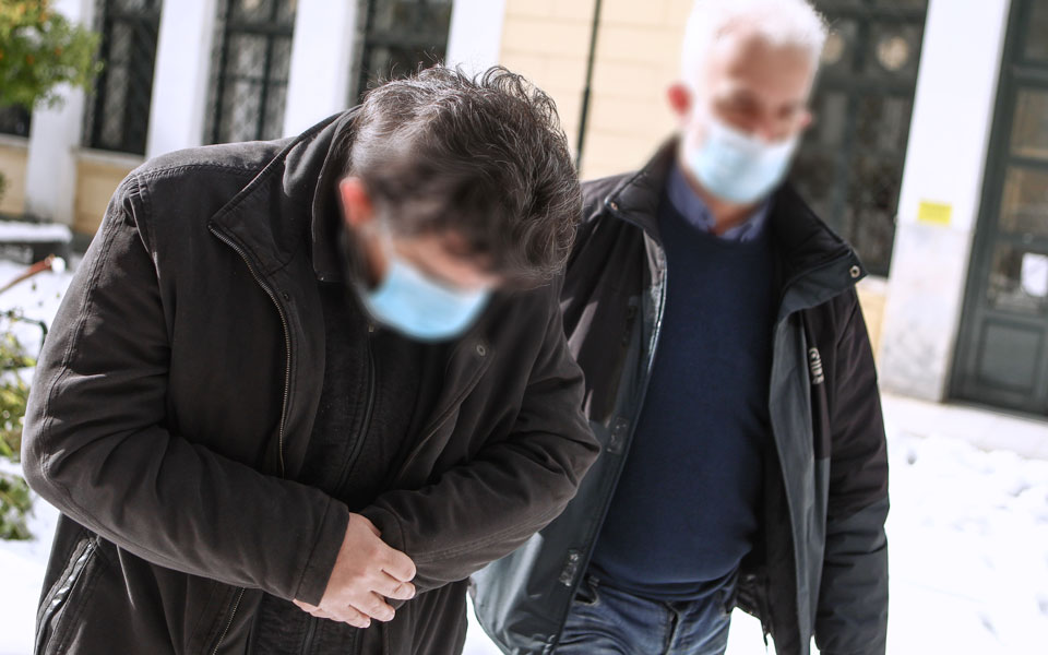 βιασμός-ανήλικης-στη-δημοσιότητα-τα-σ-561697477