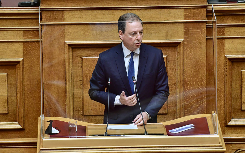 σπήλιος-λιβανός-παραιτήθηκε-από-το-υπ-561707182