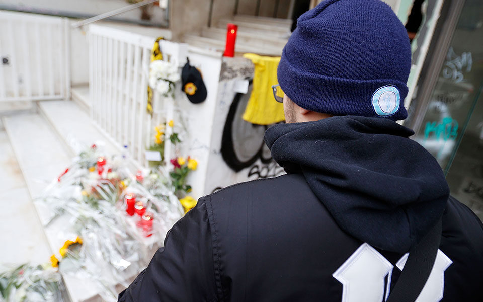 η-θλιβερή-αριθμητική-της-τυφλής-οπαδι-561698572