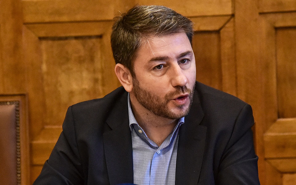 κιναλ-υιοθετεί-στρατηγική-διμέτωπο-561719596