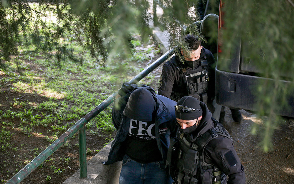 δολοφονία-άλκη-τέσσερα-άτομα-από-πάν-561711841