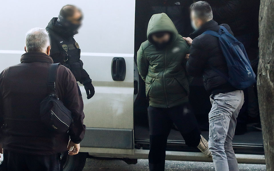 συνελήφθη-ο-20χρονος-που-είχε-διαφύγει-σ-561712399