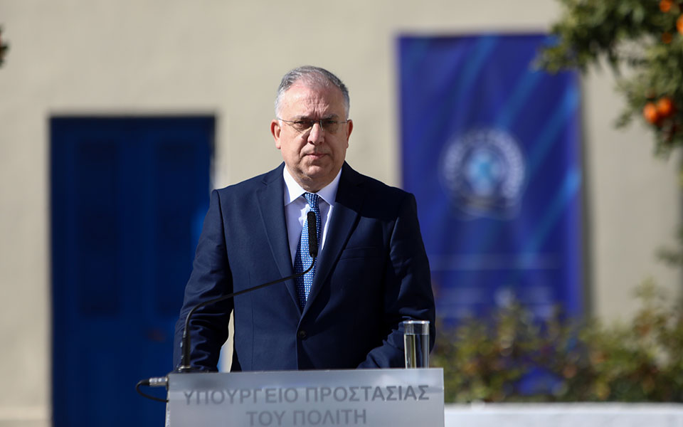 θεοδωρικάκος-ωμή-προπαγάνδα-οι-κατηγ-561731578