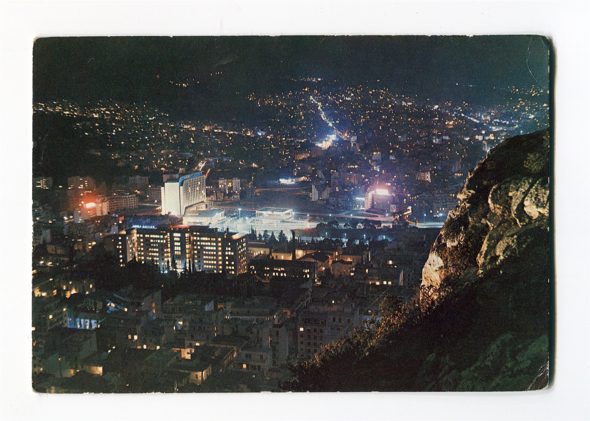 Ο περήφανος «φάρος» της Αθήνας-2