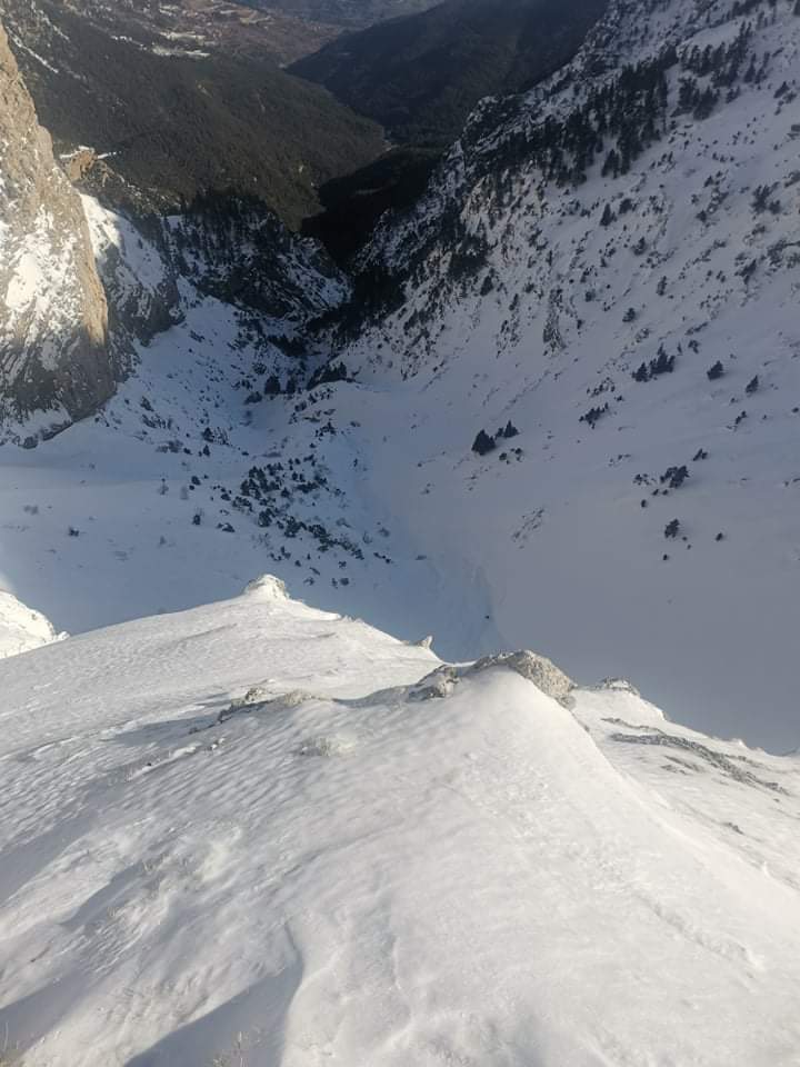 Καλάβρυτα: Το χρονικό της τραγωδίας – Το σημείο που βρέθηκαν νεκροί οι τρεις ορειβάτες-1