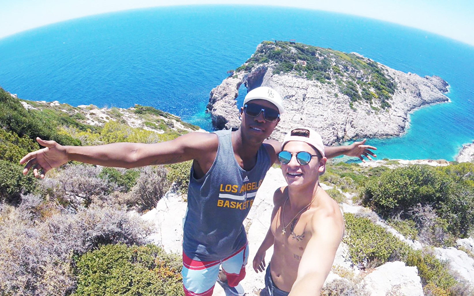 «Είμαστε εδώ για να μην ξεχαστεί ο Μπακάρι»-1