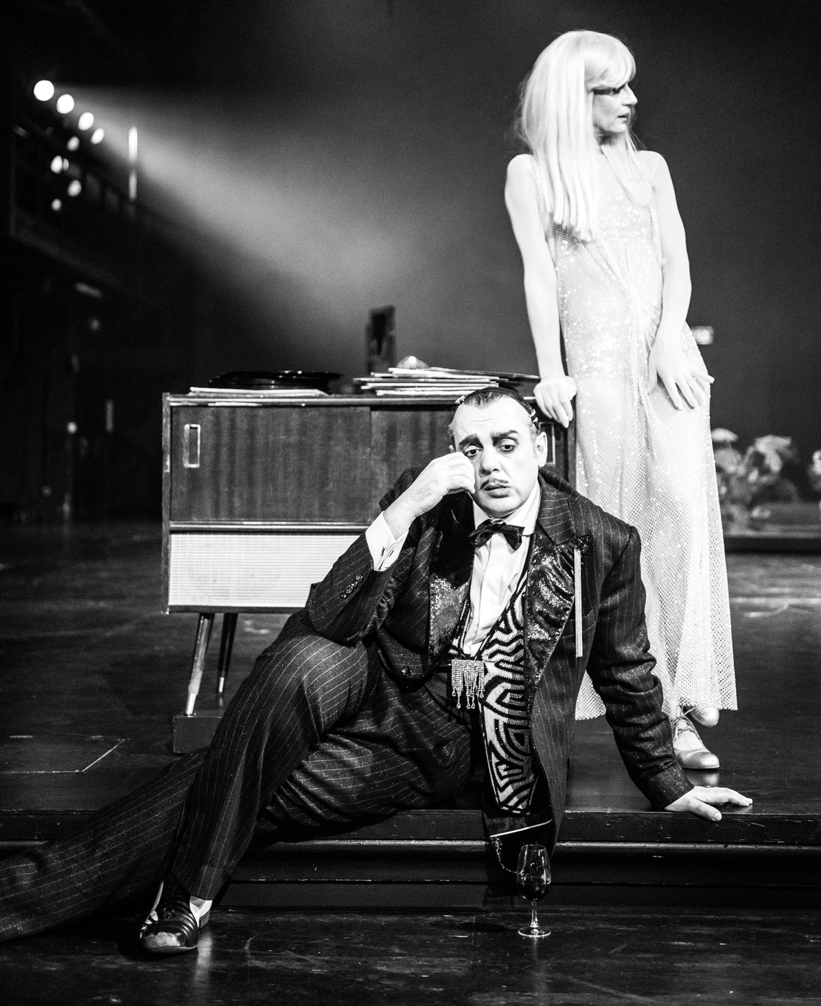 Πάρτι επιβίωσης στο Εθνικό-1