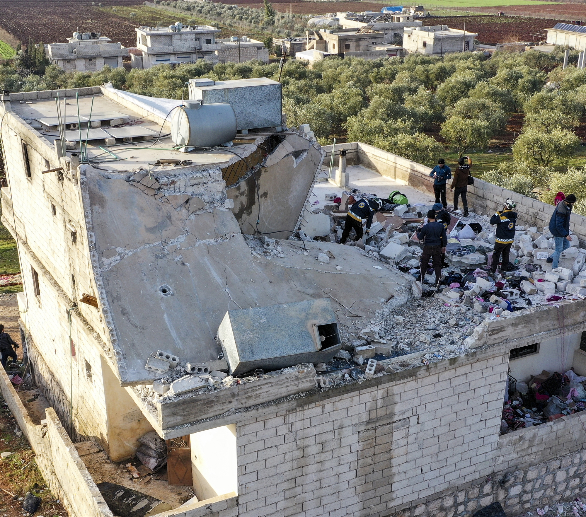 το-μοιραίο-μπάνιο-για-τον-ηγέτη-του-isis-561714988