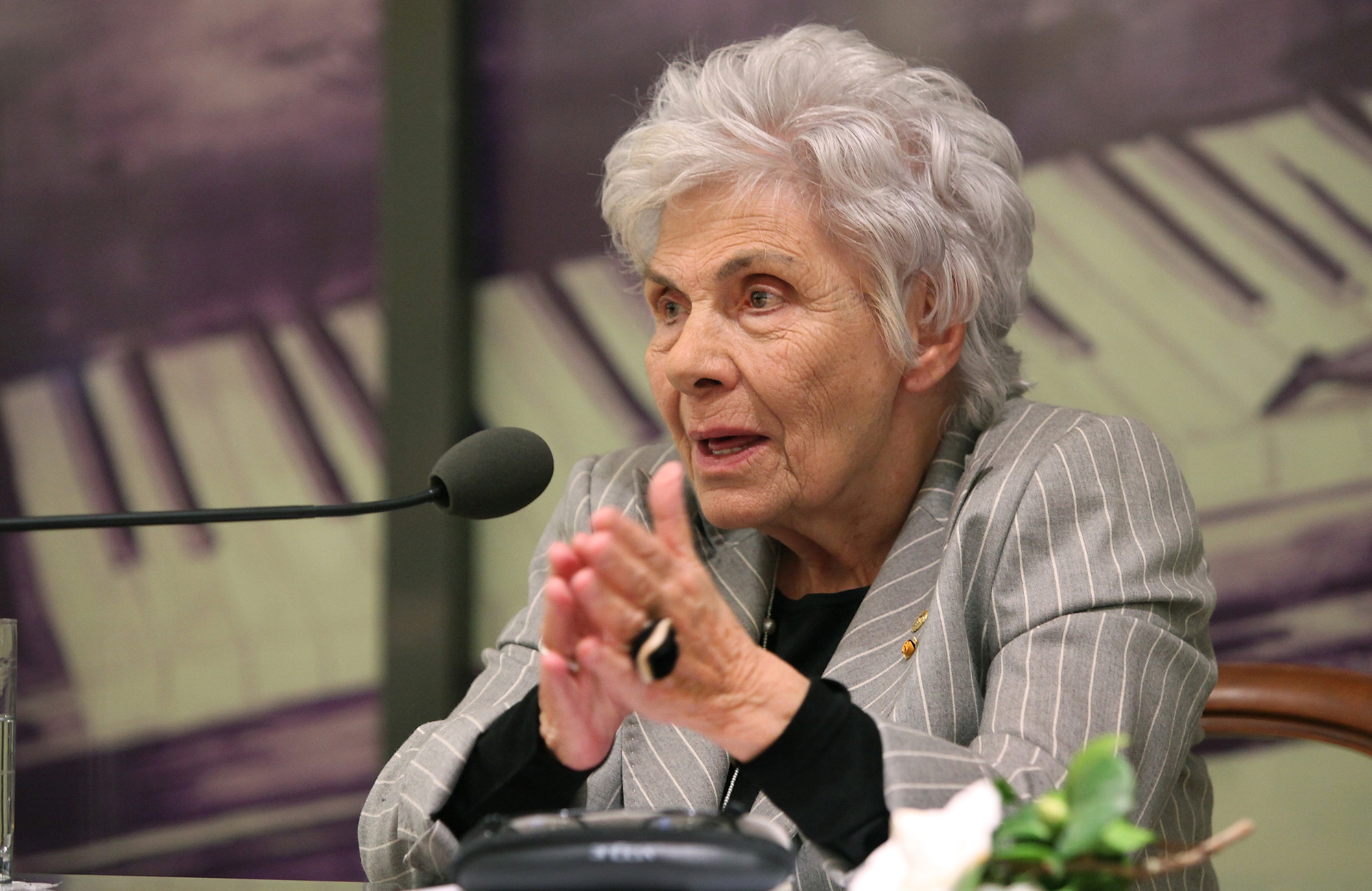 πεζά-ποιήματα-της-κικής-δημουλά-561727699