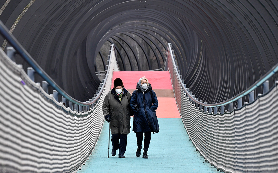 γερμανία-διχασμός-για-πιθανή-χαλάρ-561702664