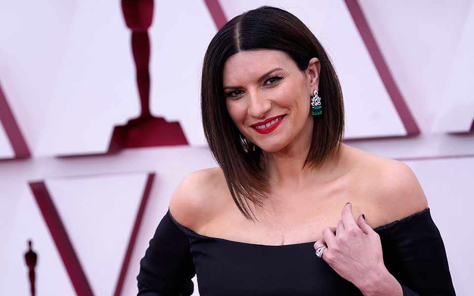 eurovision-2022-λάουρα-παουζίνι-μίκα-και-αλεσάντρ-561701122