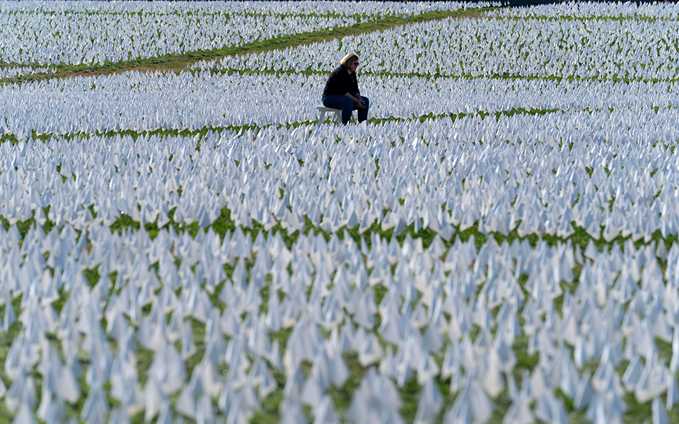 ηπα-γιατί-ο-κορωνοϊός-σκοτώνει-περισσ-561699022