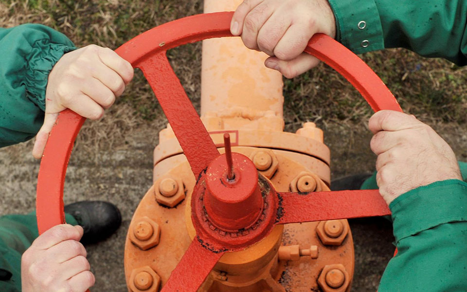 το-ουκρανικό-φέρνει-κοντά-αθήνα-σόφ-561721441