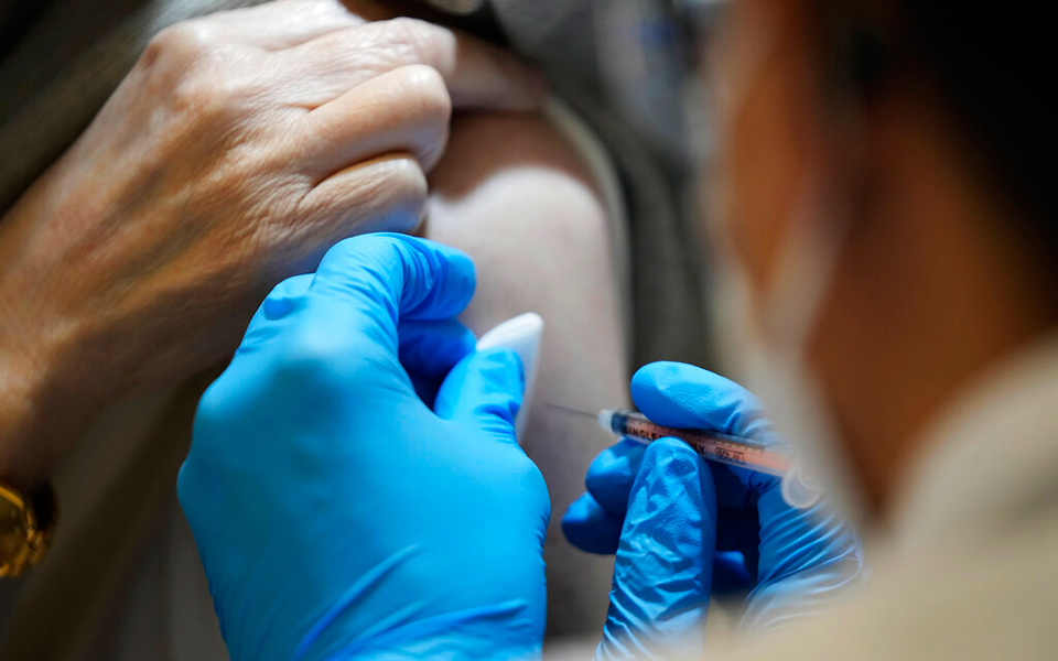 κορωνοϊός-η-επαναμόλυνση-και-η-αναθεώ-561717295