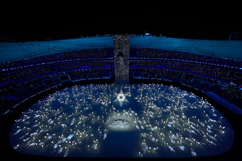 Χειμερινοί Ολυμπιακοί Αγώνες: Το «ταξίδι» μιας χιονονιφάδας στην Τελετή Έναρξης-1