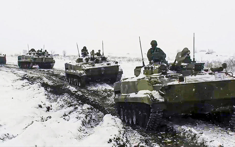 η-ρωσία-έχει-περικυκλώσει-την-ουκρανί-561717547