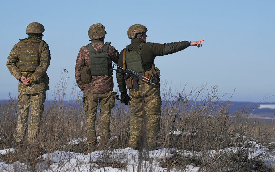 live-στην-κόψη-του-ξυραφιού-η-κρίση-στην-ου-561719797