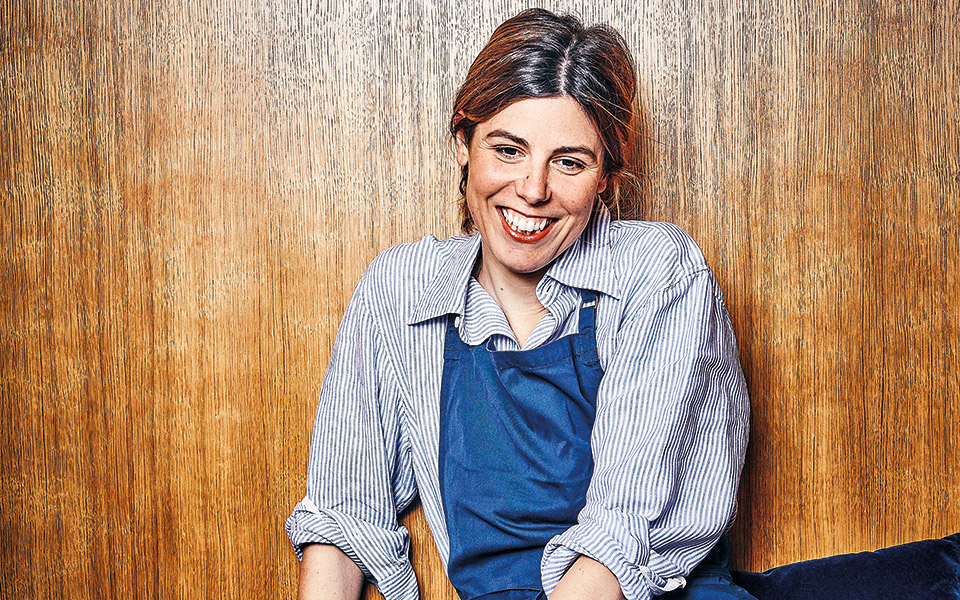 μικαέλα-λιαρούτσου-γνωρίστε-τη-νέα-ελ-561732982