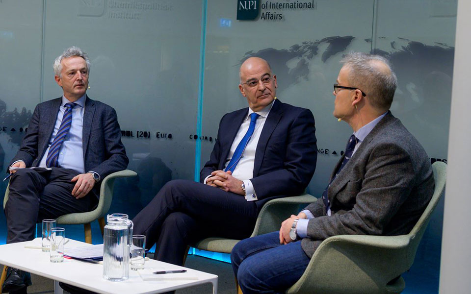 νίκος-δένδιας-θερμό-τετ-α-τετ-με-τον-το-561722302