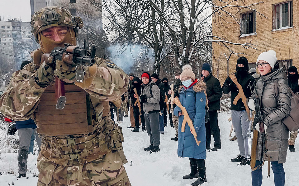 ουκρανικό-σκιά-στη-σχέση-μεταξύ-μπάιν-561696805