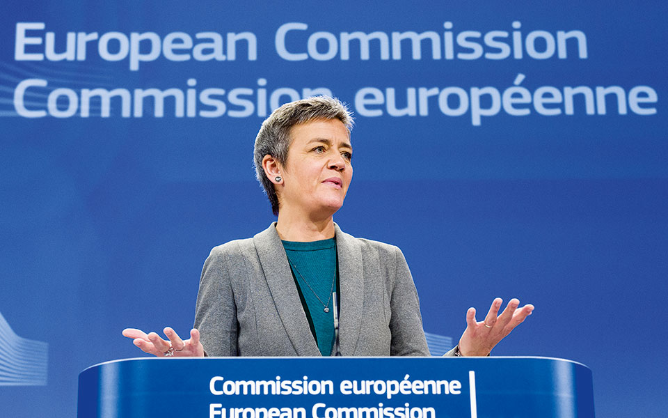 μάχη-για-διεθνείς-τεχνολογικές-εφαρμ-561700972