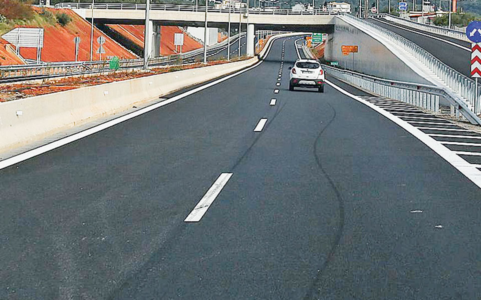 σε-ακτωρ-ιντρακάτ-ο-οδικός-άξονας-κα-561700621