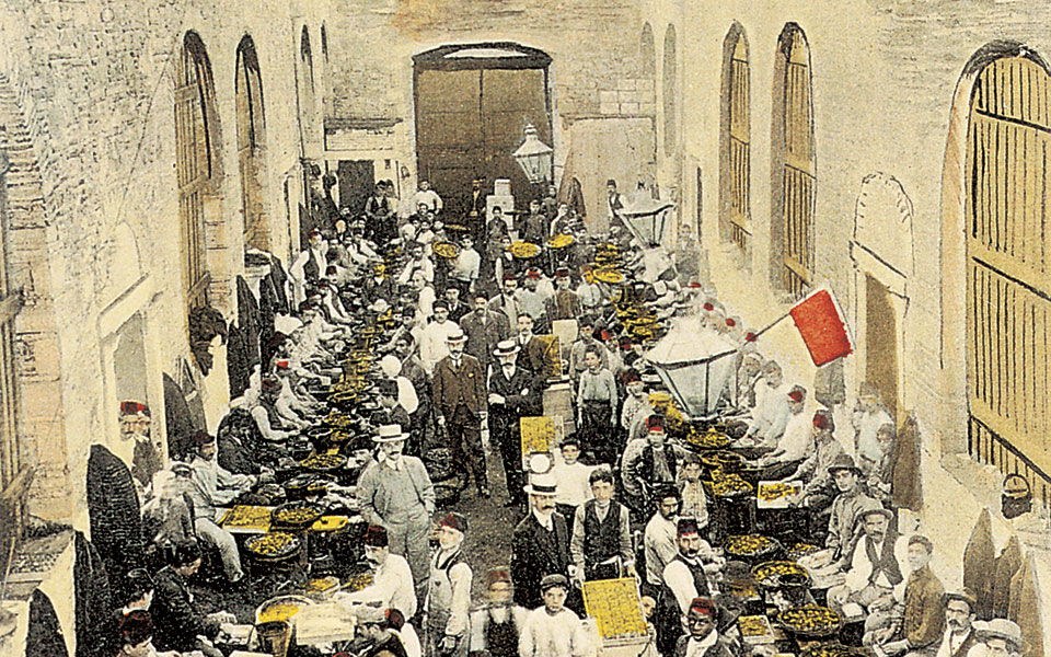 Διαβάστε στην «Καθημερινή της Κυριακής»-4