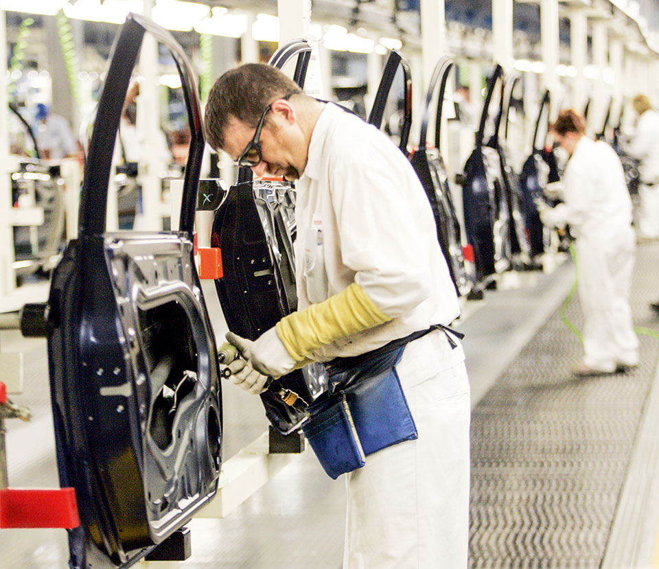 Μετ’ εμποδίων η ηλεκτροκίνηση στην Ελλάδα-1