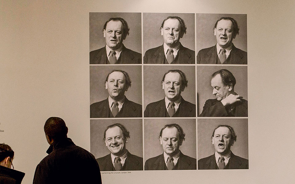 κατάσκοπος-σε-ακουαρέλα-561710434