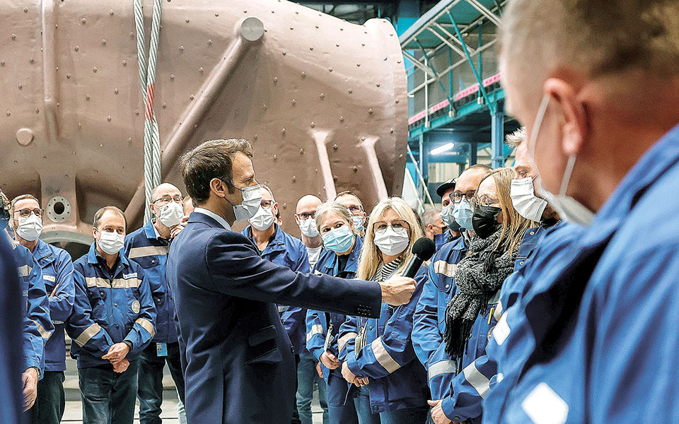 πρόγραμμα-μαμούθ-μακρόν-για-νέα-πυρην-561713938