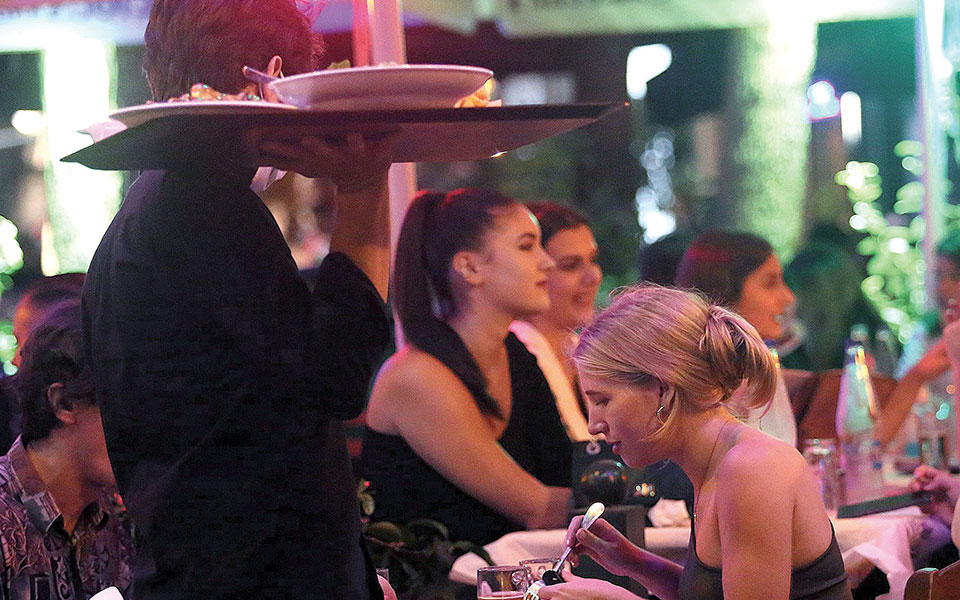 πανδημία-και-ακρίβεια-αλλάζουν-τη-δια-561715519