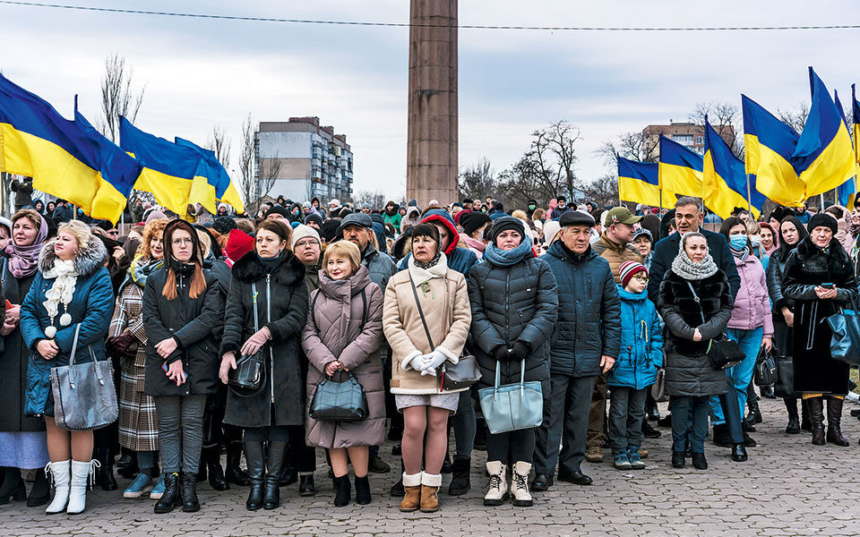 oykraniko-feygoyn-alla-einai-ekei-oi-rosoi0