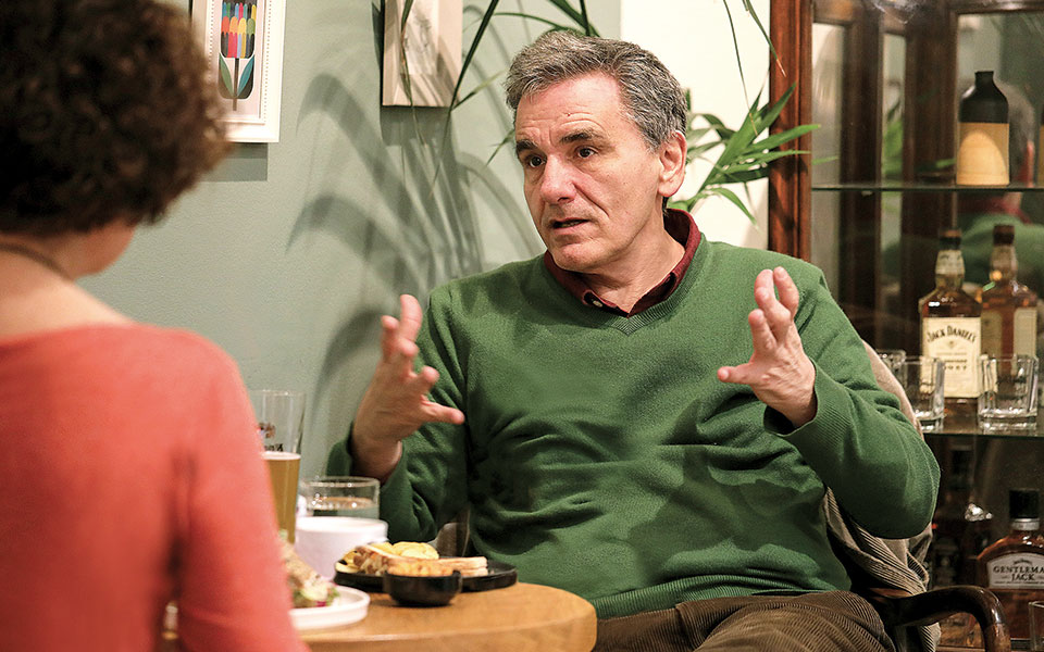 Διαβάστε στην «Καθημερινή της Κυριακής»-4