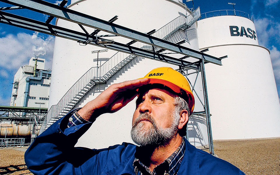 η-ενεργειακή-κρίση-γονατίζει-τη-γερμα-561730981