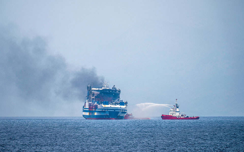 φωτιά-στο-euroferry-olympia-οι-ομοιότητες-με-το-norman-atlant-561730888
