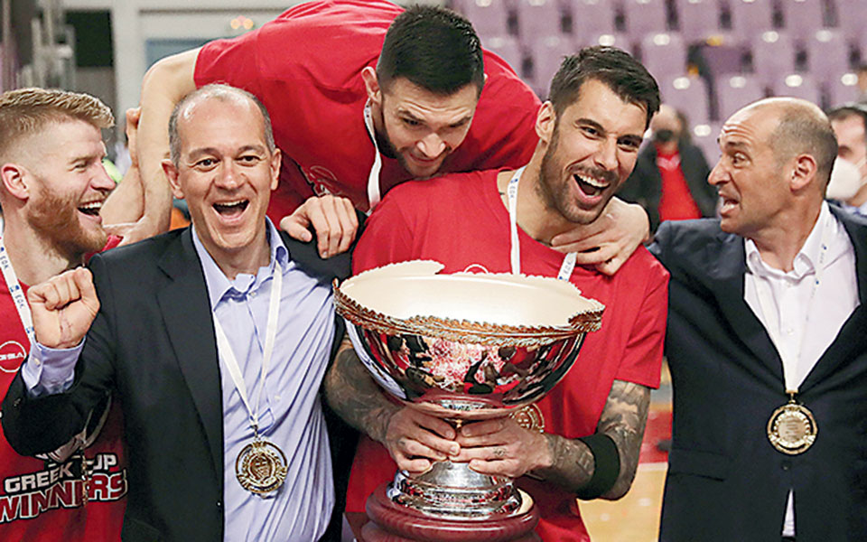 ο-θρίαμβος-του-μπάσκετ-και-του-αυτον-561730867