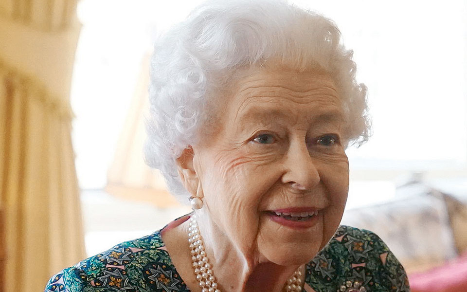 βασίλισσα-ελισάβετ-ανησυχία-για-την-υ-561732493