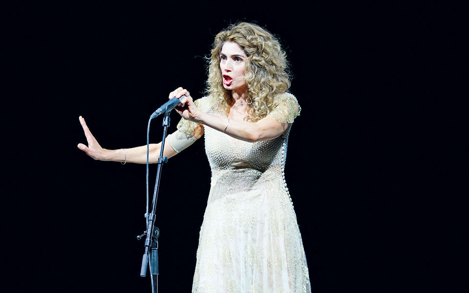 αφήγημα-για-τον-πόλεμο-561734887