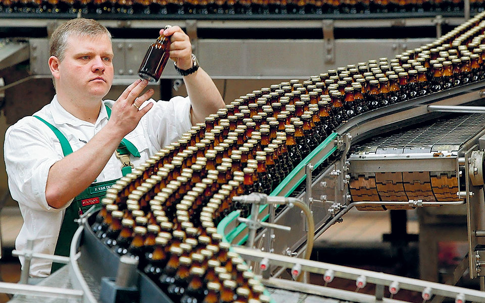 πολυεθνικοί-όμιλοι-αναστέλλουν-τη-λε-561736678