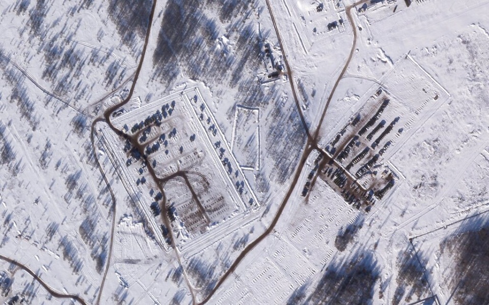 Ουκρανικό: Νέα συσσώρευση ρωσικών δυνάμεων αποκαλύπτουν δορυφορικές λήψεις-4