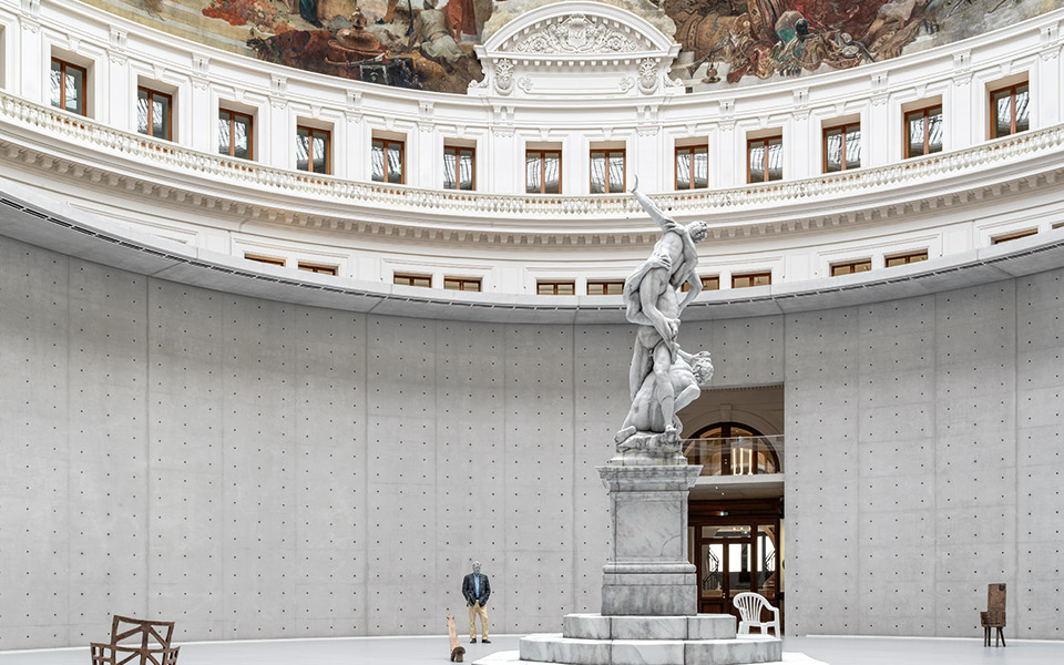 bourse-de-commerce-pinault-collection-το-νέο-μουσείο-που-κάνει-το-παρ-561698842