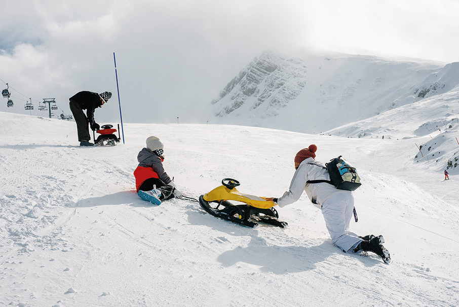 Παρνασσός: Μικροί-μεγάλοι στο χιονοδρομικό-4