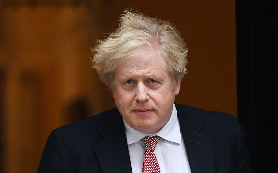 βρετανία-θέμα-λεπτών-η-παραίτηση-τζόν-561730780