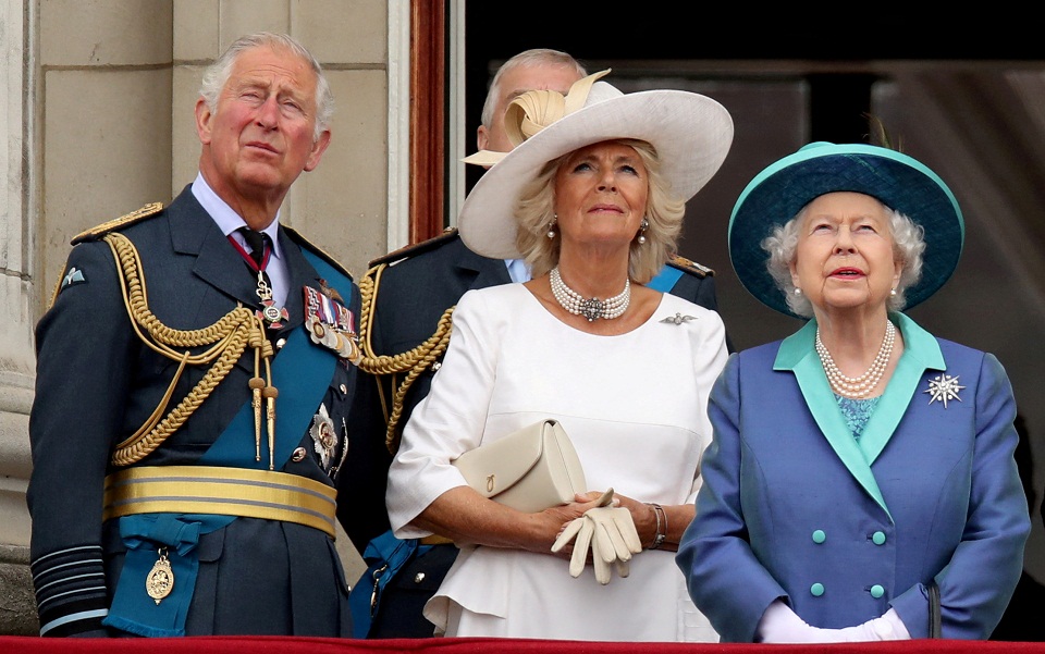 βρετανία-ανησυχία-για-την-ελισάβετ-με-561713749