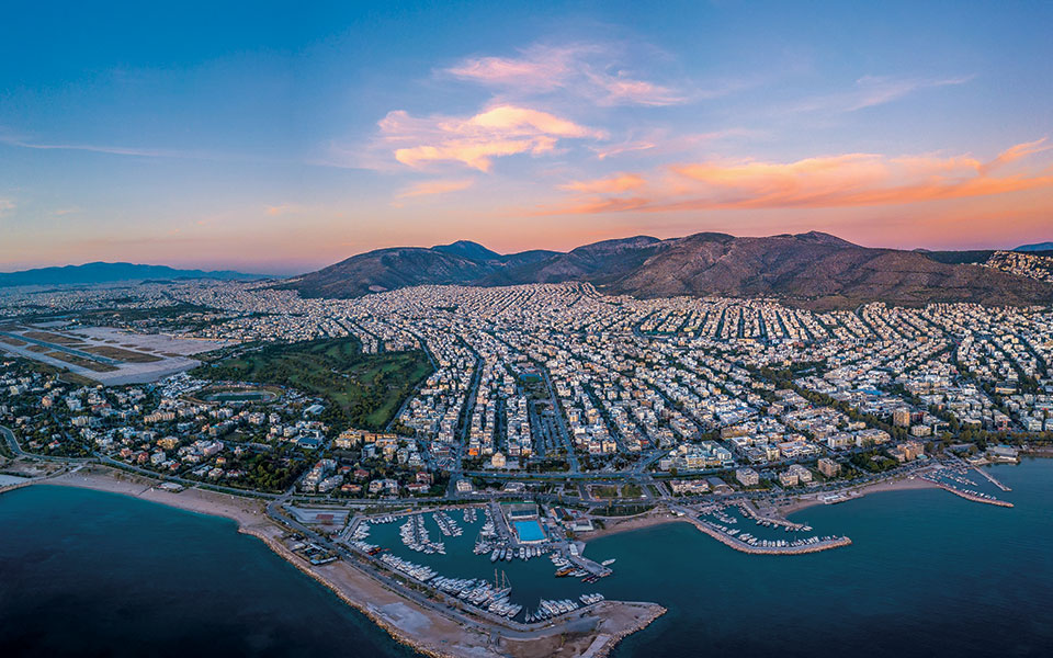 βόλτα-ποδήλατο-και-εμπόδια-στην-αθη-561719659