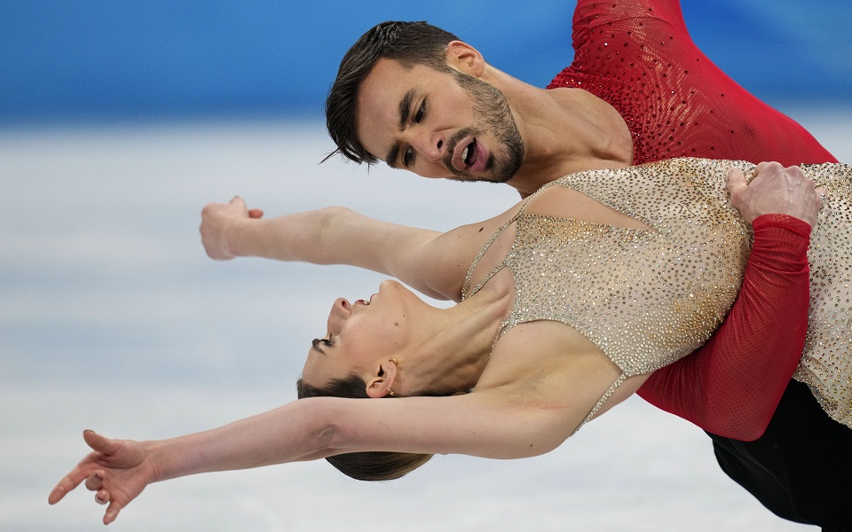 Πεκίνο 2022: Χρυσό ολυμπιακό μετάλλιο για την Γκαμπριέλα Παπαδάκη (εικόνες)-2