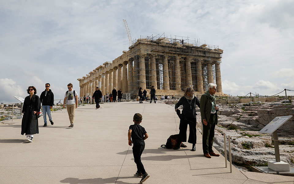 άρση-μέτρων-ποιοι-περιορισμοί-παύουν-561732535